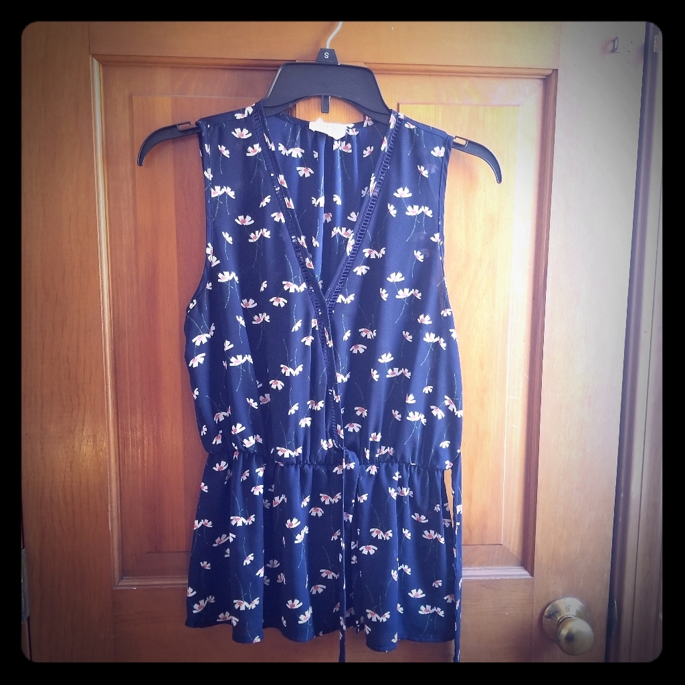 Sleeveless Blouse